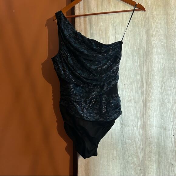 Miraclesuit Jena One Piece Swimsuit One Shoulder Black Multi Blue Titania NEW 14 - Picture 3 of 8